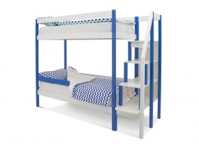 Двухъярусная кровать Svogen с бортиком синий-белый в Кусе - kusa.mebel74.com | фото