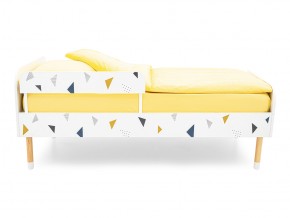 Кровать Stumpa Классика с бортиком рисунок Треугольники желтый, синий в Кусе - kusa.mebel74.com | фото 3